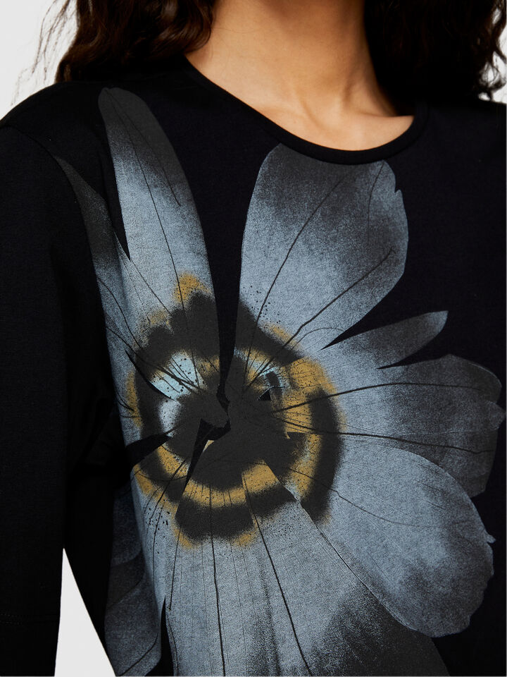Organic cotton t-shirt with print - women's short sleeve t-shirts - Black | Sisley image number 5